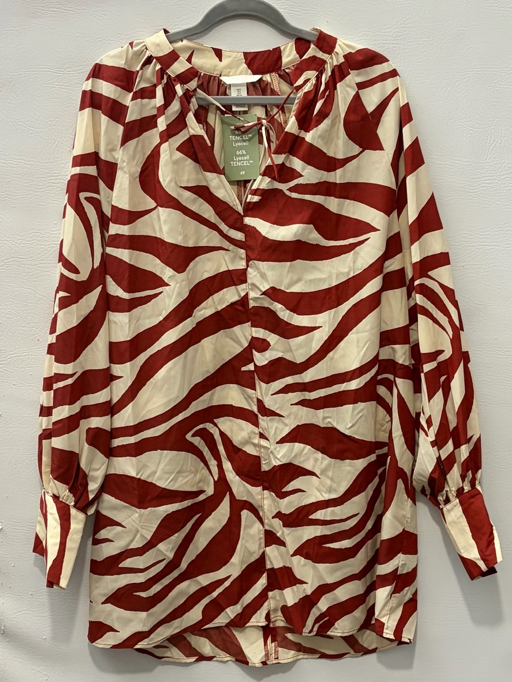 H&M Red and Cream Zebra V-Neck Long-Sleeve Tunic Dress Small NWT
